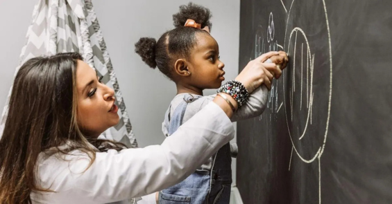 Private Equity Is Buying Up Healthcare Practices. She&rsquo;s Franchising Instead